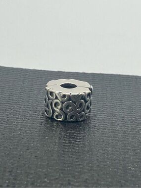 Pandora 925 ALE Swirl Clip Charm Scrollwork Design | # 790338